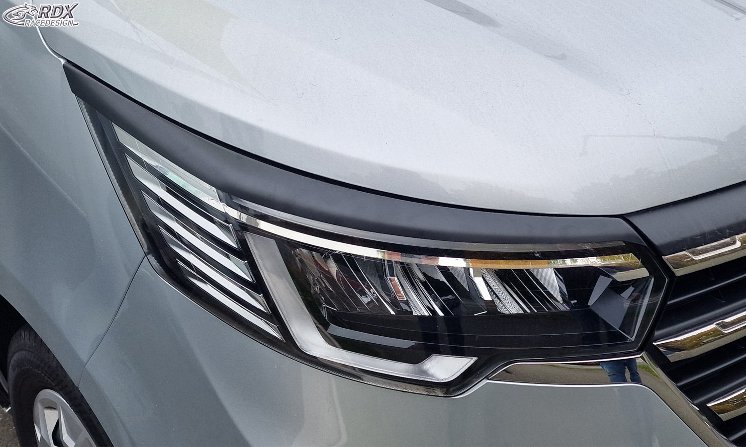 RDX Scheinwerferblenden für RENAULT Trafic & NISSAN Primastar / NV300 (2021+) Böser Blick