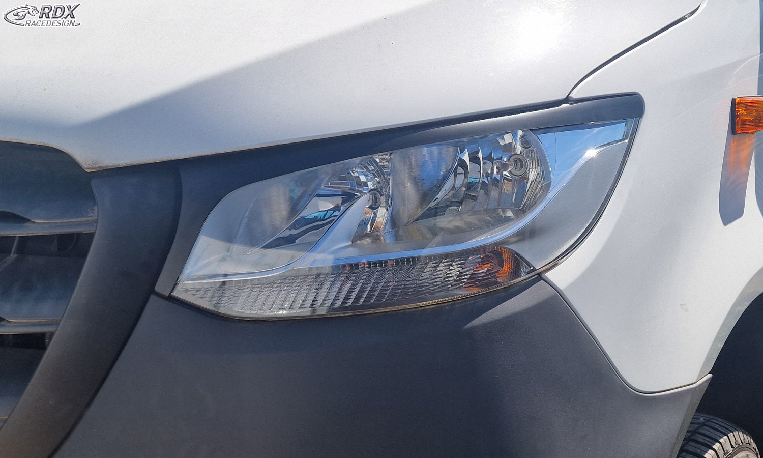 RDX Scheinwerferblenden für MERCEDES Sprinter (2018+) Böser Blick