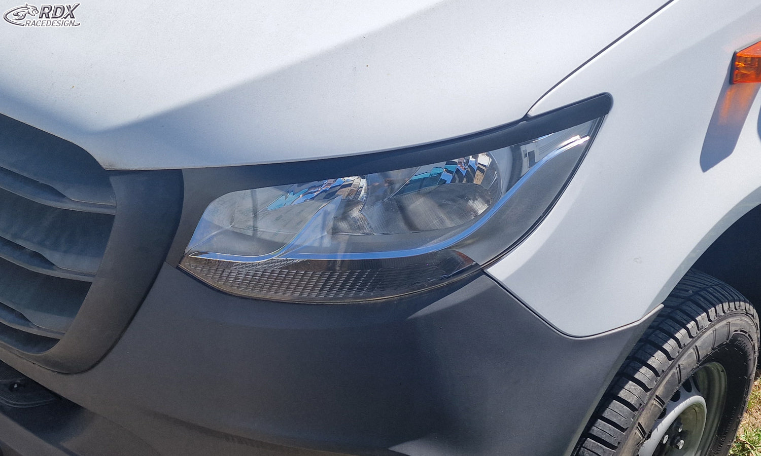 RDX Scheinwerferblenden für MERCEDES Sprinter (2018+) Böser Blick