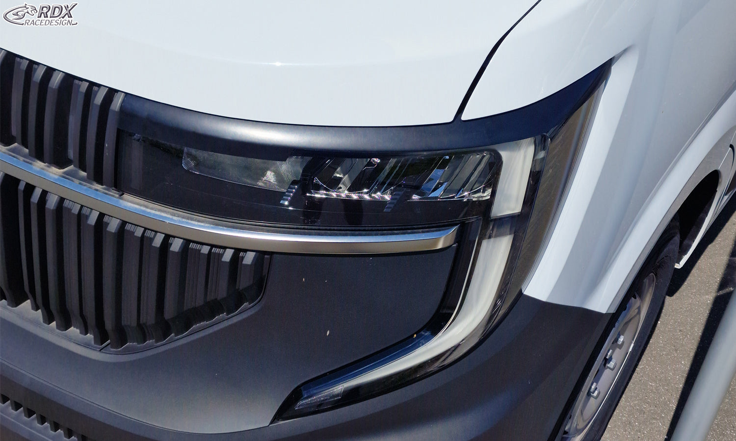 RDX Scheinwerferblenden für RENAULT Master & NISSAN Interstar (2024-heute) Böser Blick