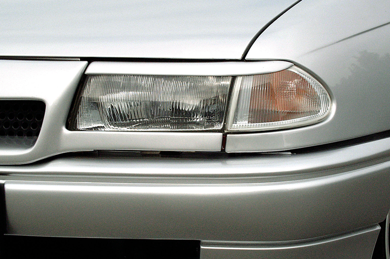 CSR Scheinwerferblenden für Opel Astra F SB037