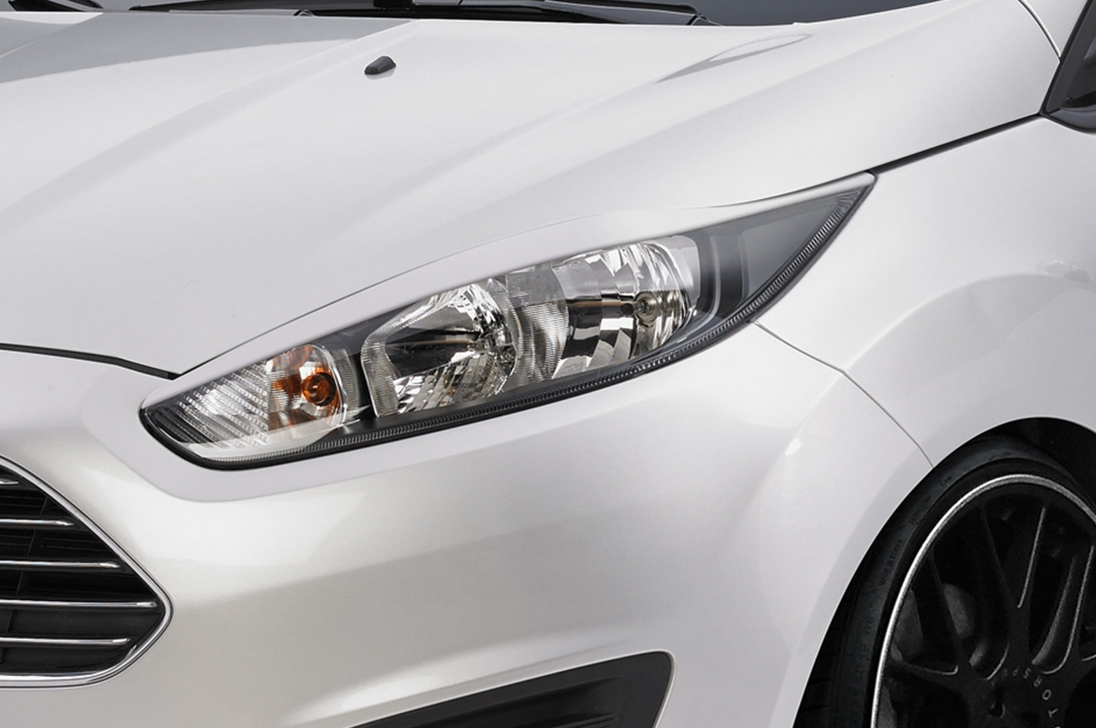 CSR Scheinwerferblenden für Ford Fiesta MK7 SB210