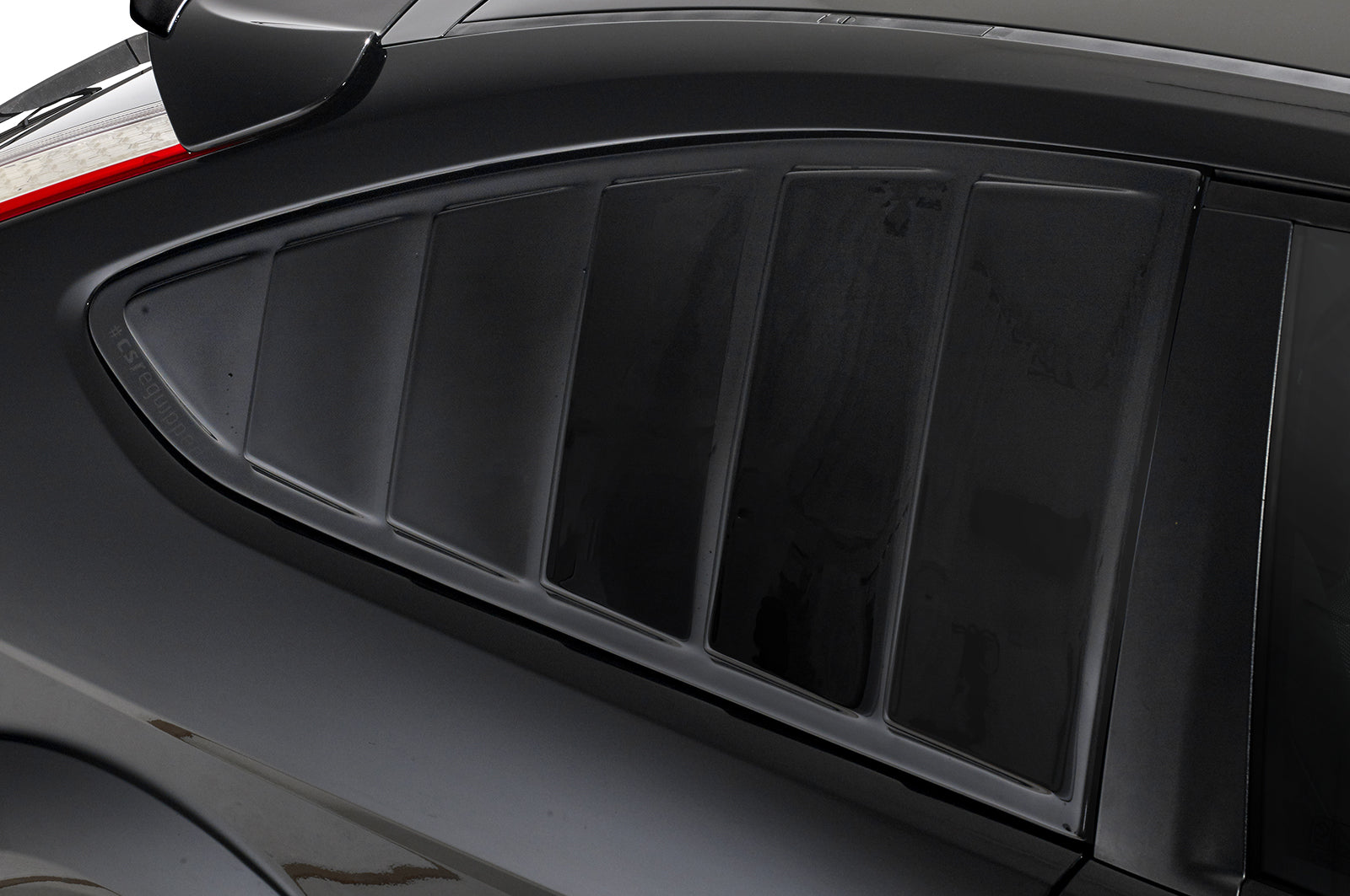 CSR Seitenscheibenblenden mit ABE für Ford Focus MK2 3-Türer SSB002-C Carbon Look Hochglanz (keine Lackierung erforderlich)
