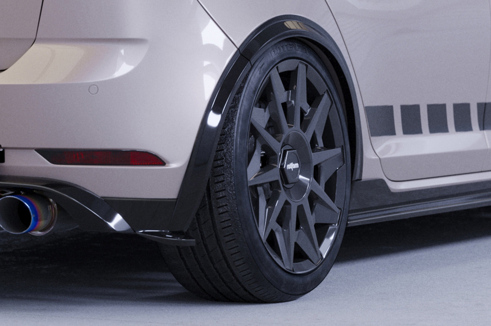CSR Kotflügelverbreiterung für VW Golf 7 (Typ AU) VB033-G Glossy schwarz Hochglanz (keine Lackierung erforderlich)