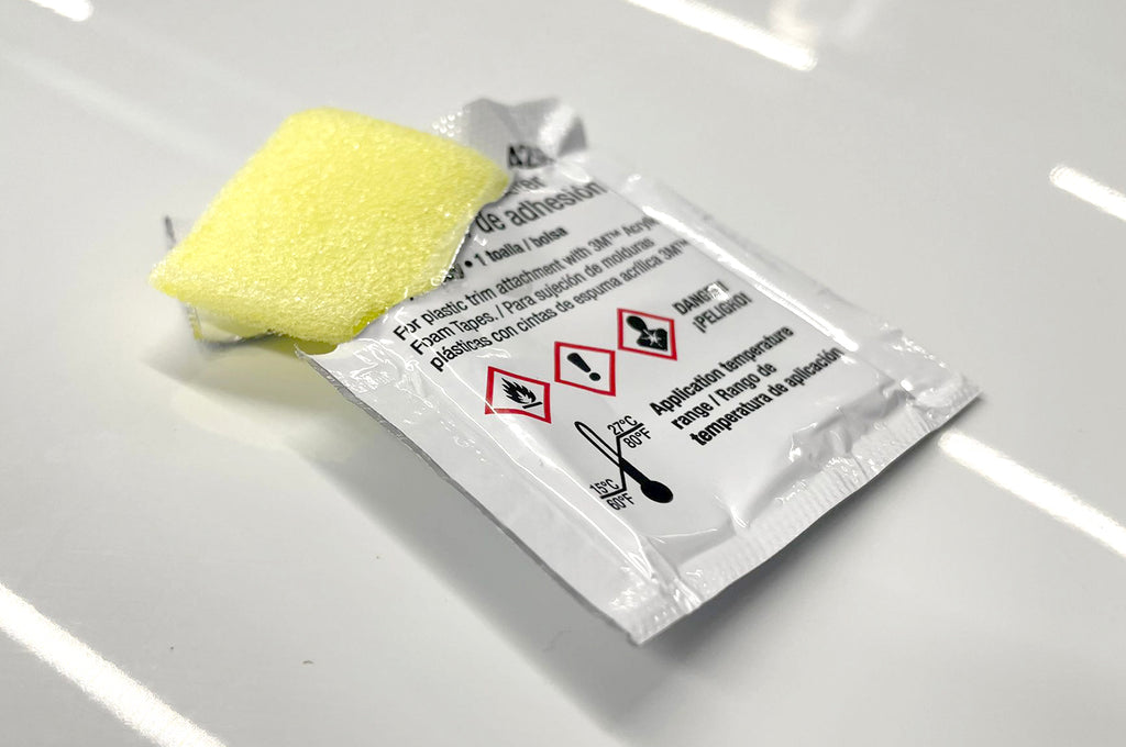 CSR 3M™ Acrylic Foam doppelseitiges Klebeband PX5011F 25mm x 3m und Primer ZB182