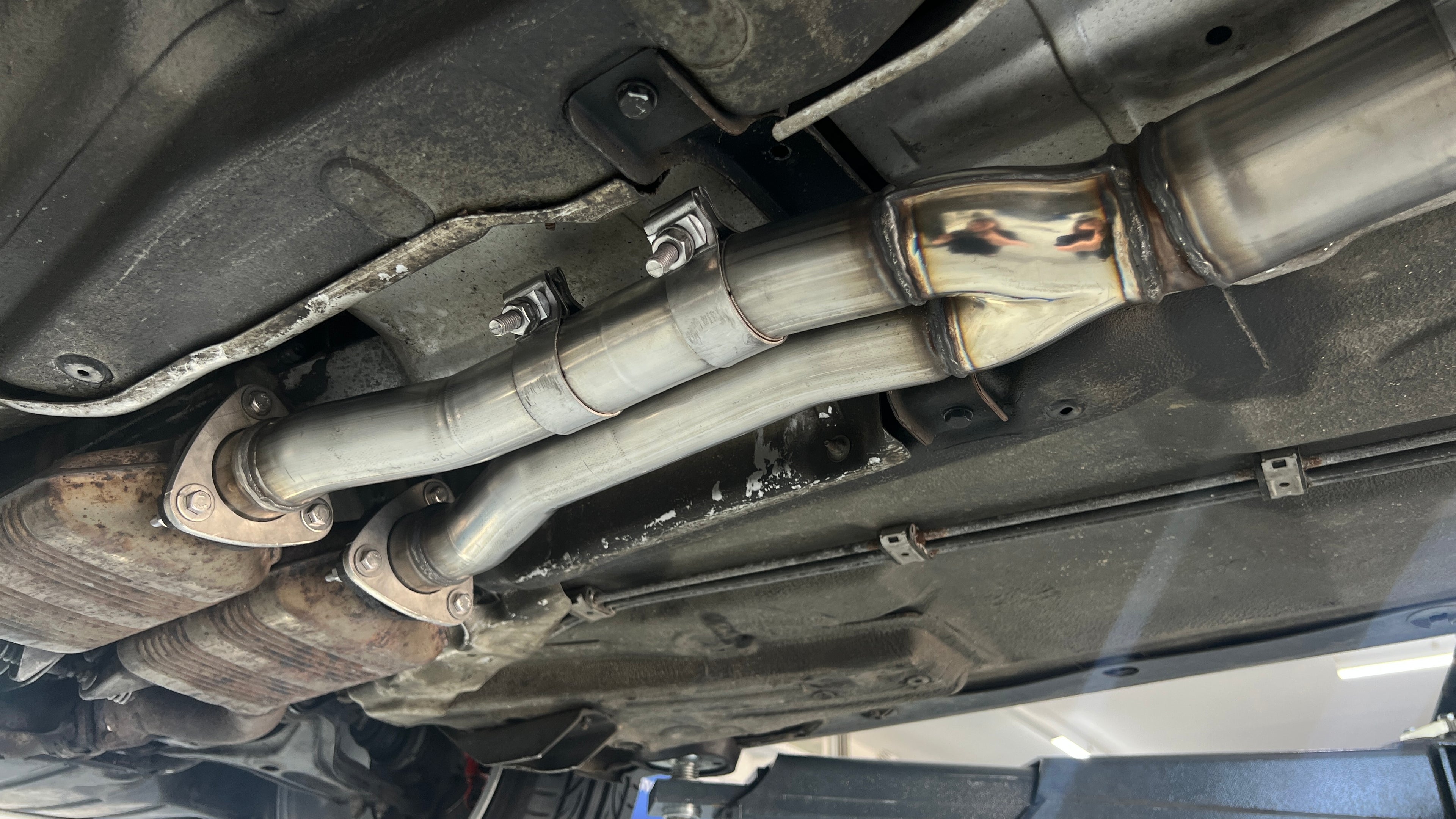 Fox passend für Audi S2 B4 Y-Verbindungsrohr