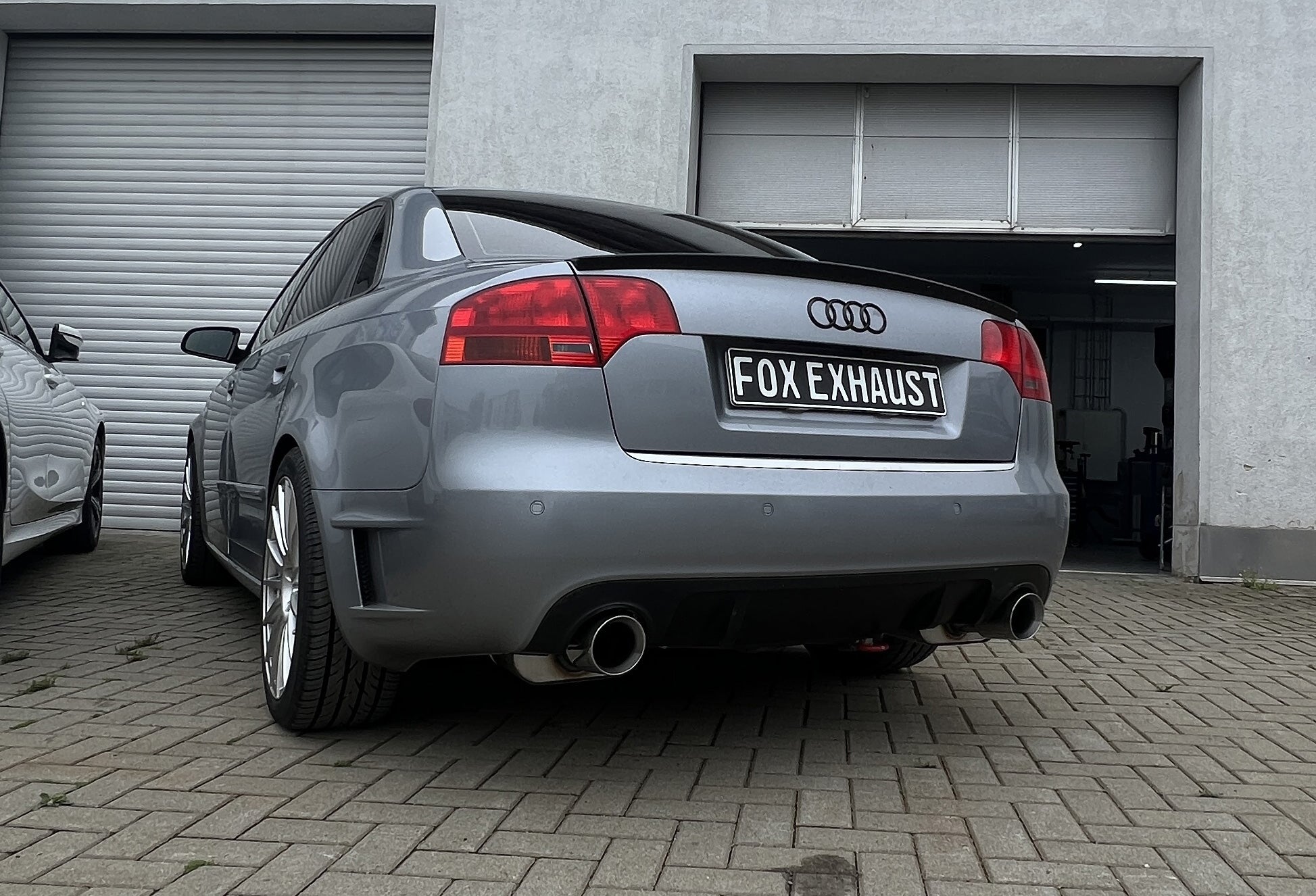 Fox passend fürAudi A4 Typ B7 quattro DTM Edition Endschalldämpfer rechts/links Ø63,5mm - 1x100 Typ 25 rechts/links