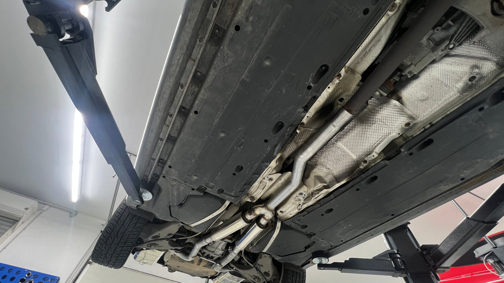 Fox passend fürAudi A4 quattro 1,8l/ 2,0l - B6/ B7 Limousine/ Avant Vorschalldämpfer einflutig