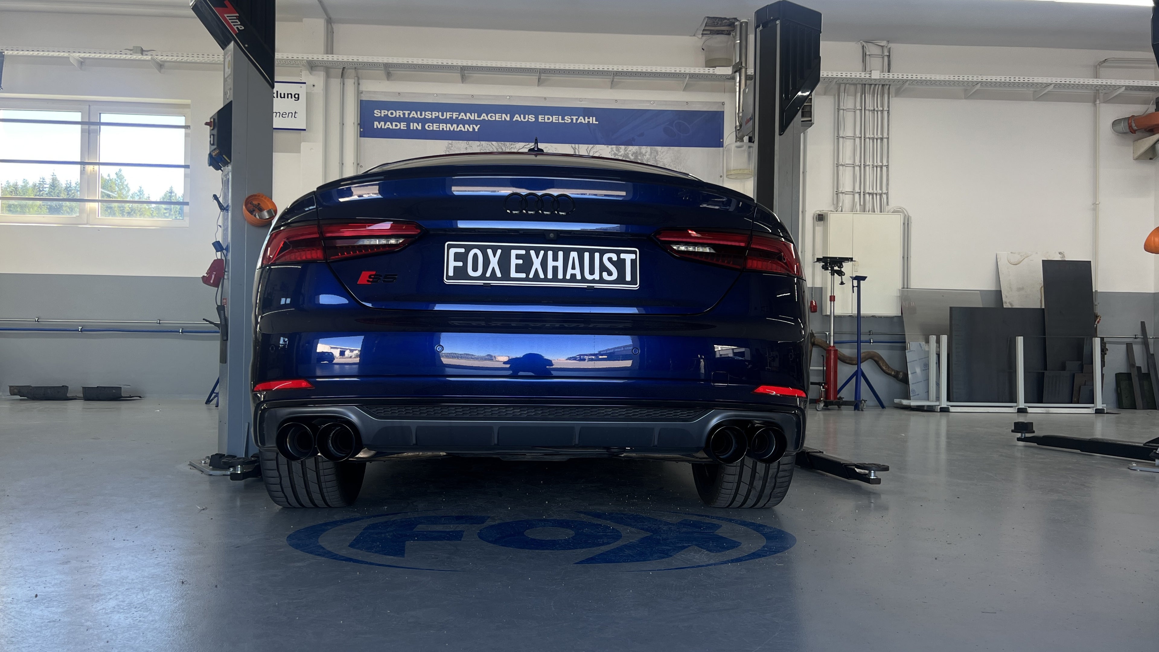 Fox passend für Audi S4/ S5 - B9 Endschalldämpfer rechts/links mit Abgasklappen, Mittelschalldämpfer und Vorschalldämpfer  - 2x100 Typ 25 rechts/links mit schwarz emallierten Endrohren