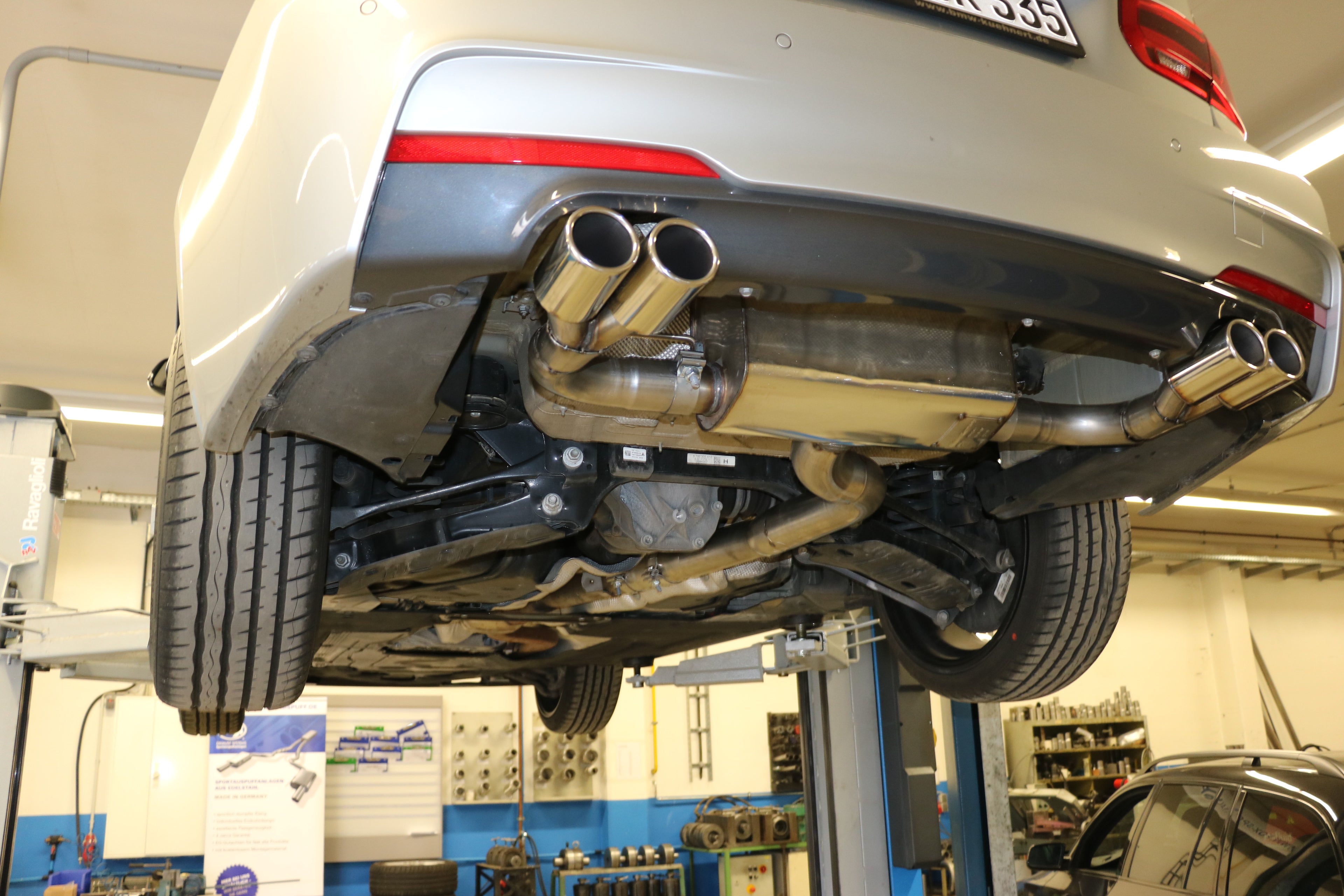 Fox passend fürBMW F30/31 - 335d Endschalldämpfer quer Ausgang rechts/links - 2x80 Typ 12 rechts/links