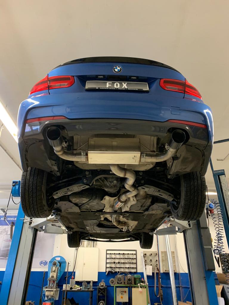 Fox passend fürBMW F30/31 - 330i/ 340i xDrive Endschalldämpfer quer Ausgang rechts/links - 1x100 Typ 25 rechts/links schwarz - mit Abgasklappe im linken Endrohr - Passend an Rieger Heckansatz RIE00088122