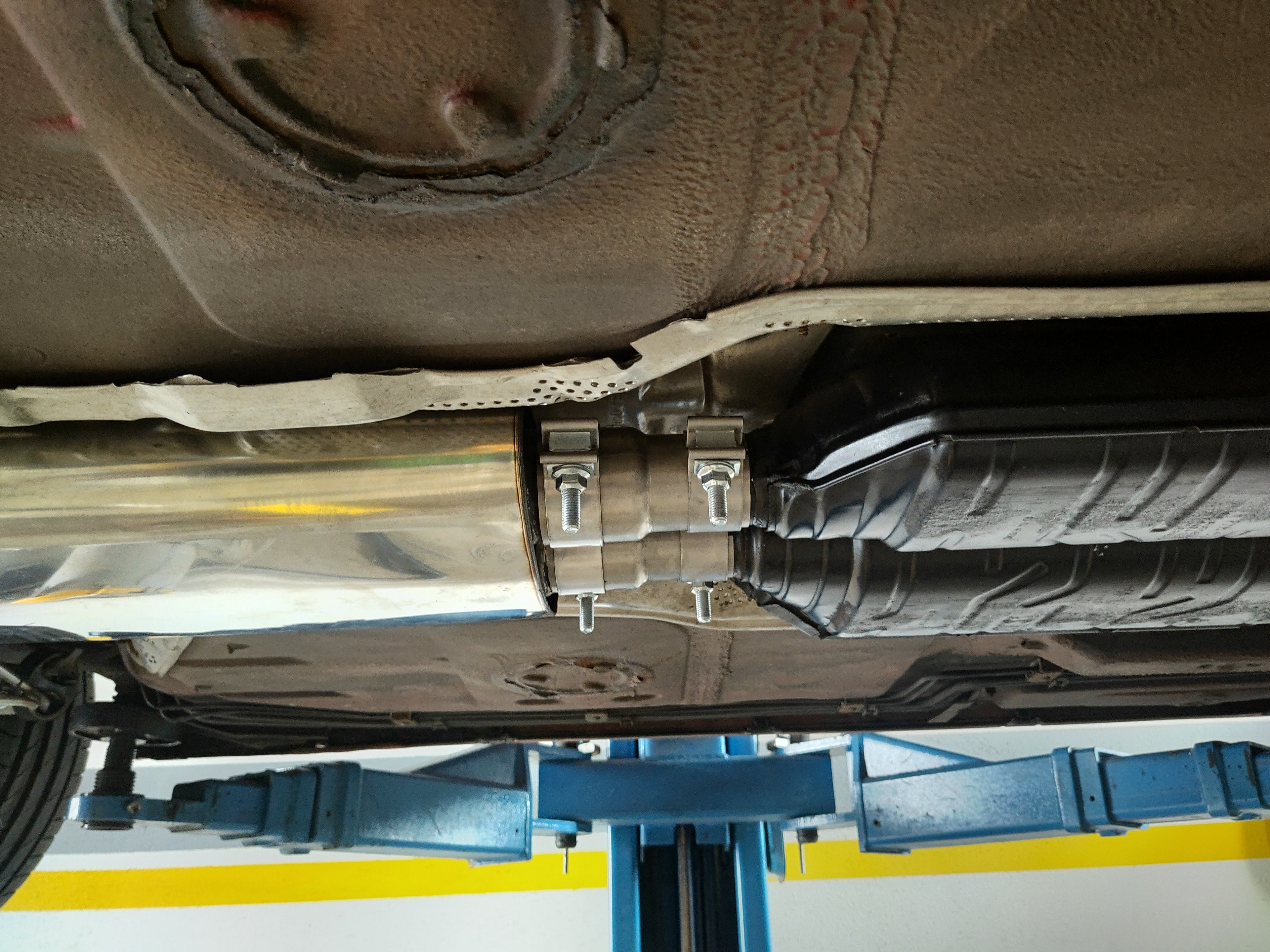 Fox passend für BMW E34 540i Vorschalldämpfer