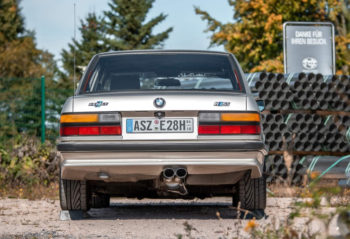 Fox passend fürBMW E28 518i ohne Kat Endschalldämpfer - 2x88x74 Typ 32 schwarz emalliert