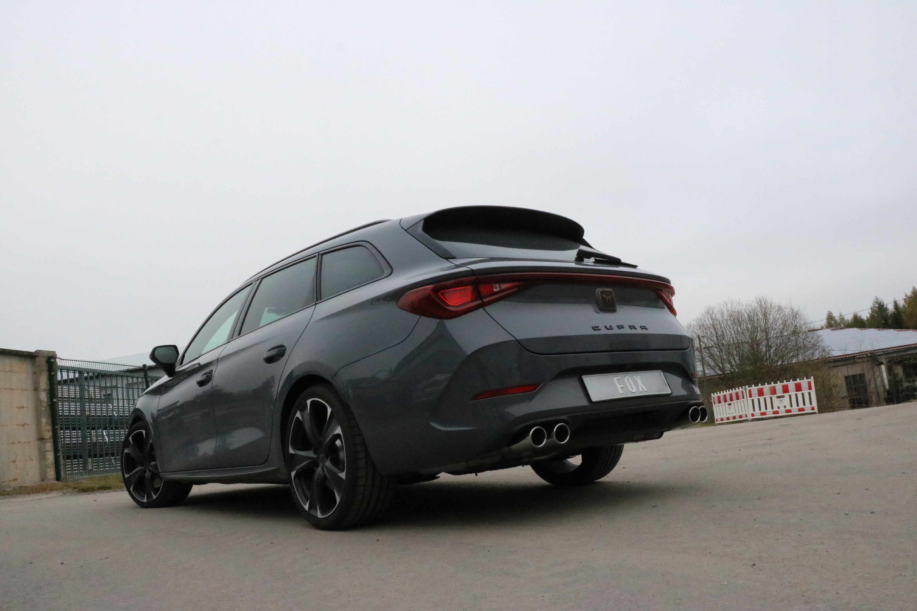 Fox passend fürCupra Leon KL ST 4x4 Halbanlage ab OPF - 2x88x74 Typ 32 rechts/links
