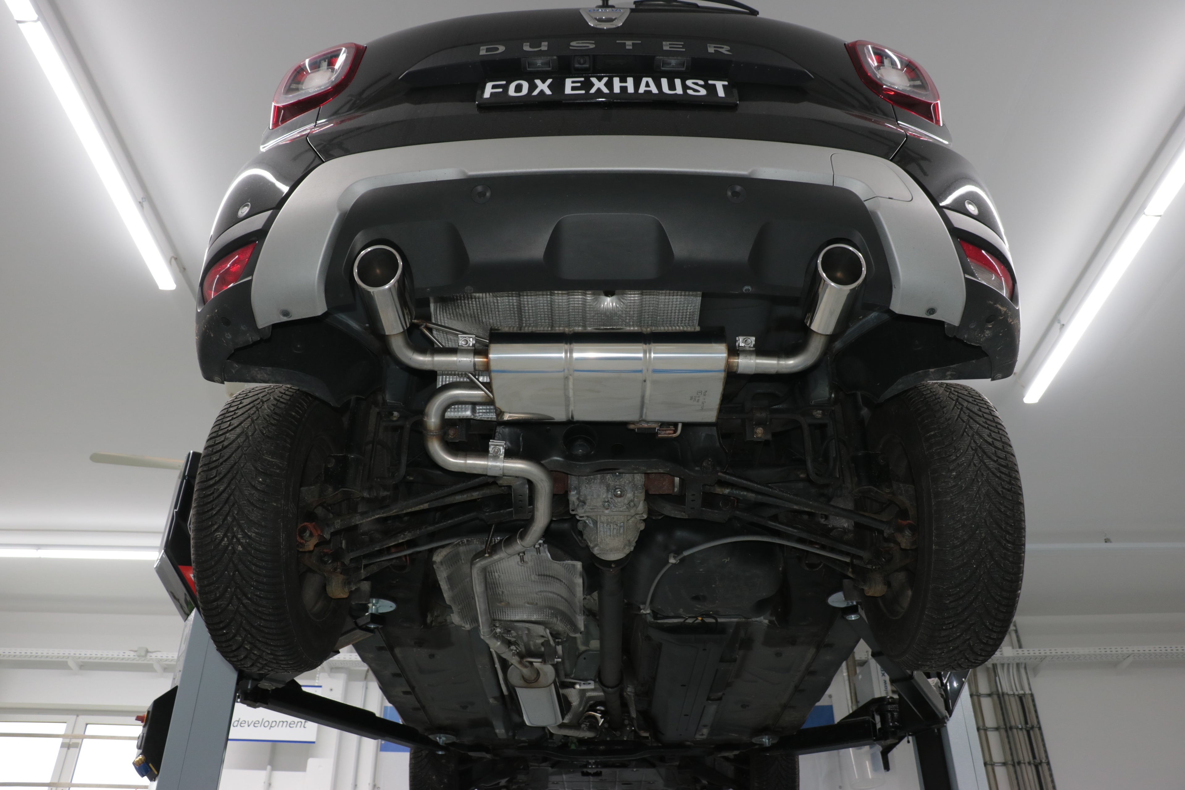 Fox passend fürDacia Duster 4x4 Facelift Endschalldämpfer quer Ausgang rechts/links - 1x90 Typ 16 rechts/links