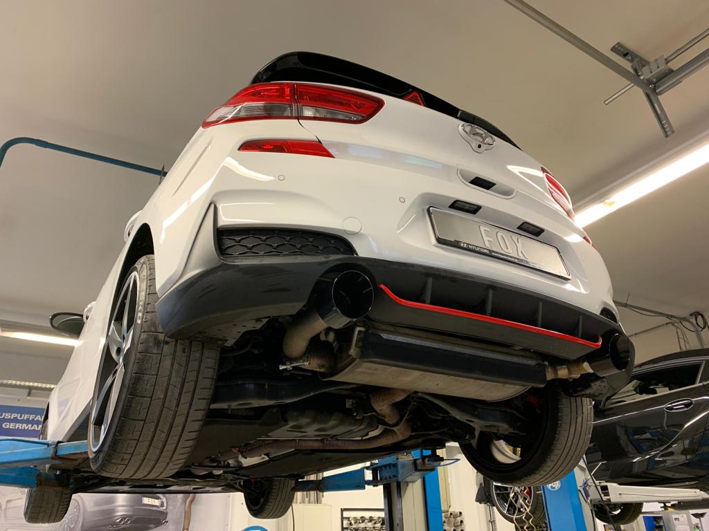 Fox passend fürHyundai i30N Performance + Fastback Endrohre passend auf den originalen Endschalldämpfer - 1x114 Typ 25 rechts/links schwarz