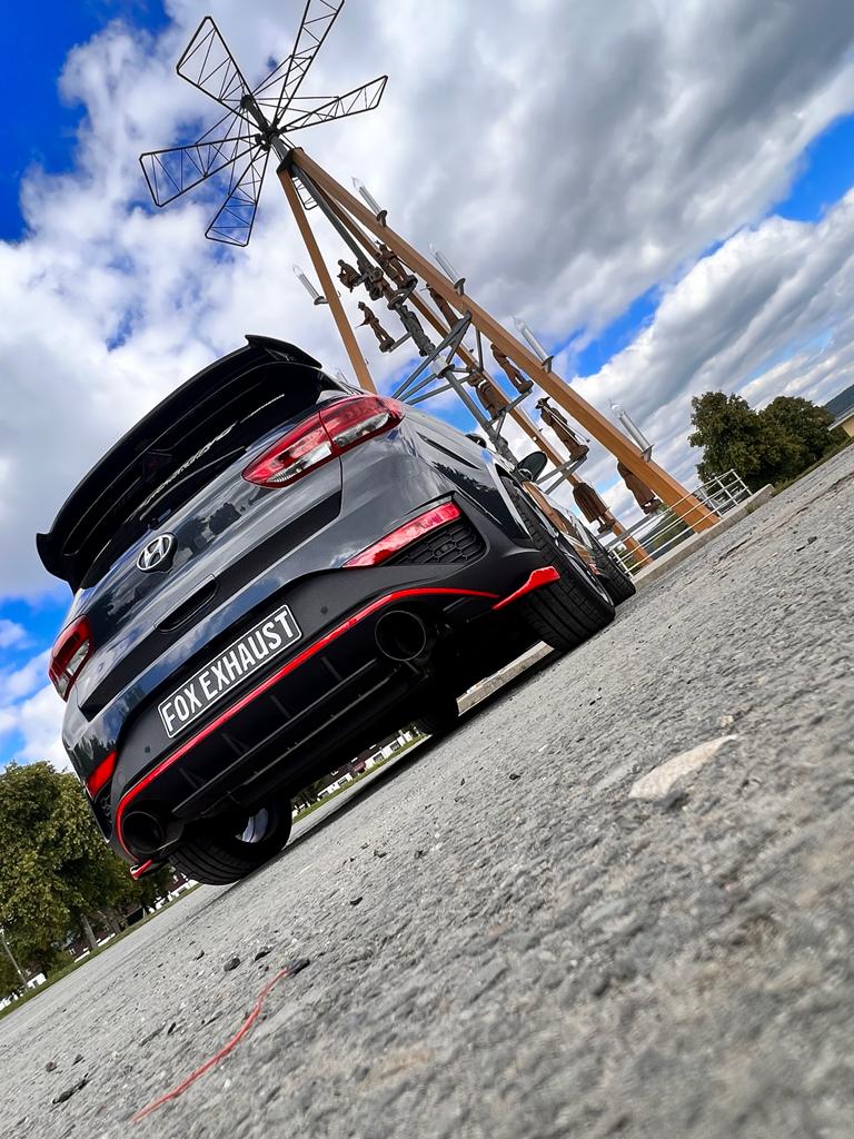 Fox passend fürHyundai i30N Facelift Endrohre passend auf den originalen Endschalldämpfer - 1x130 Typ 14 rechts/links mit eingefärbten Rand