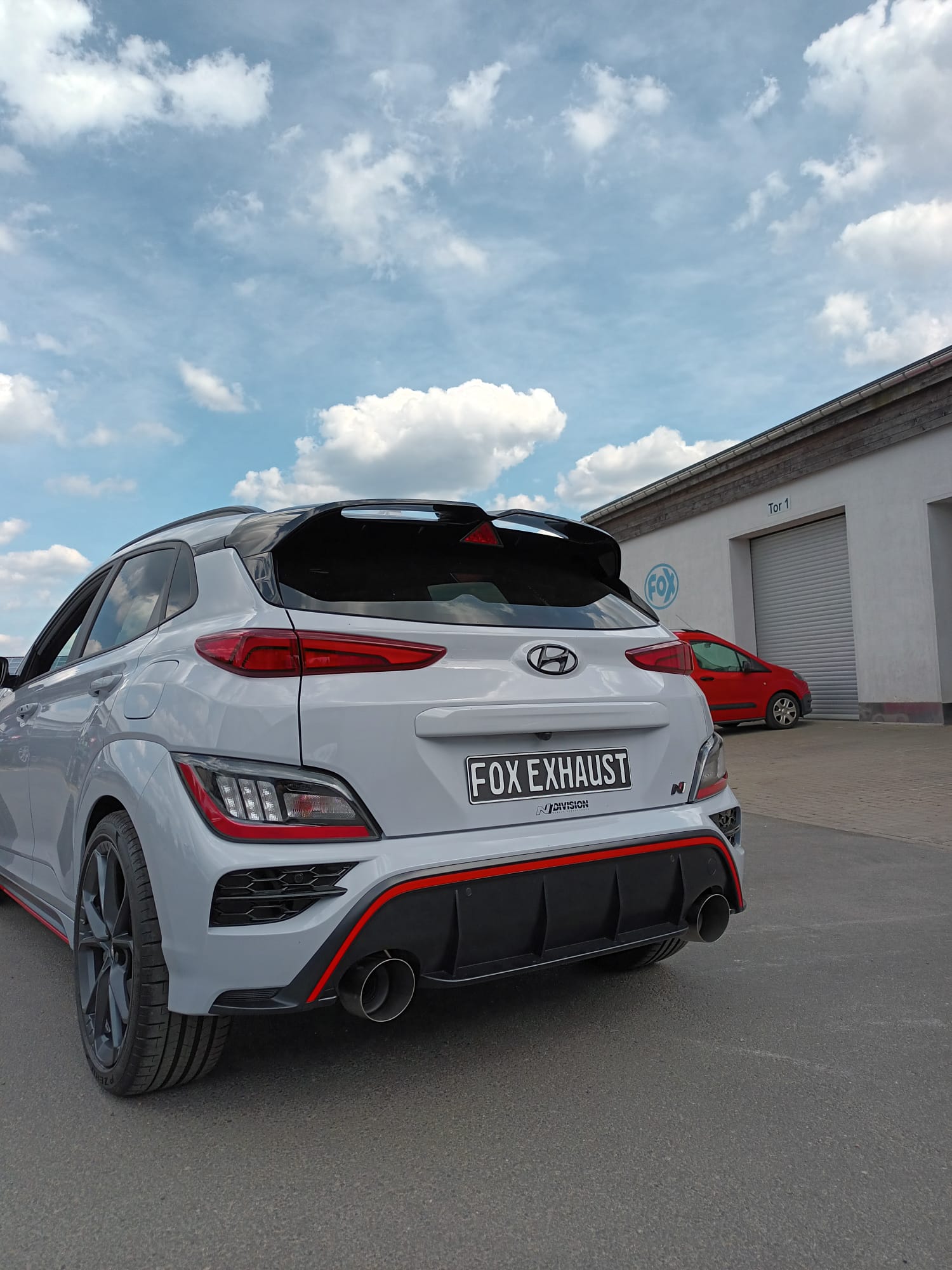 Fox passend für Hyundai Kona N Endschalldämpfer quer Ausgang rechts/links - 1x130 Typ 14 rechts/links
