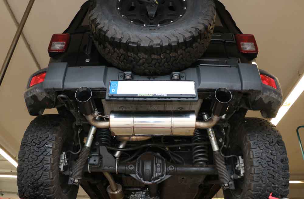 Fox passend fürJeep Wrangler III - JK Endschalldämpfer quer Ausgang rechts/links - 1x100 Typ 25 rechts/links schwarz matt keramikbeschichtet