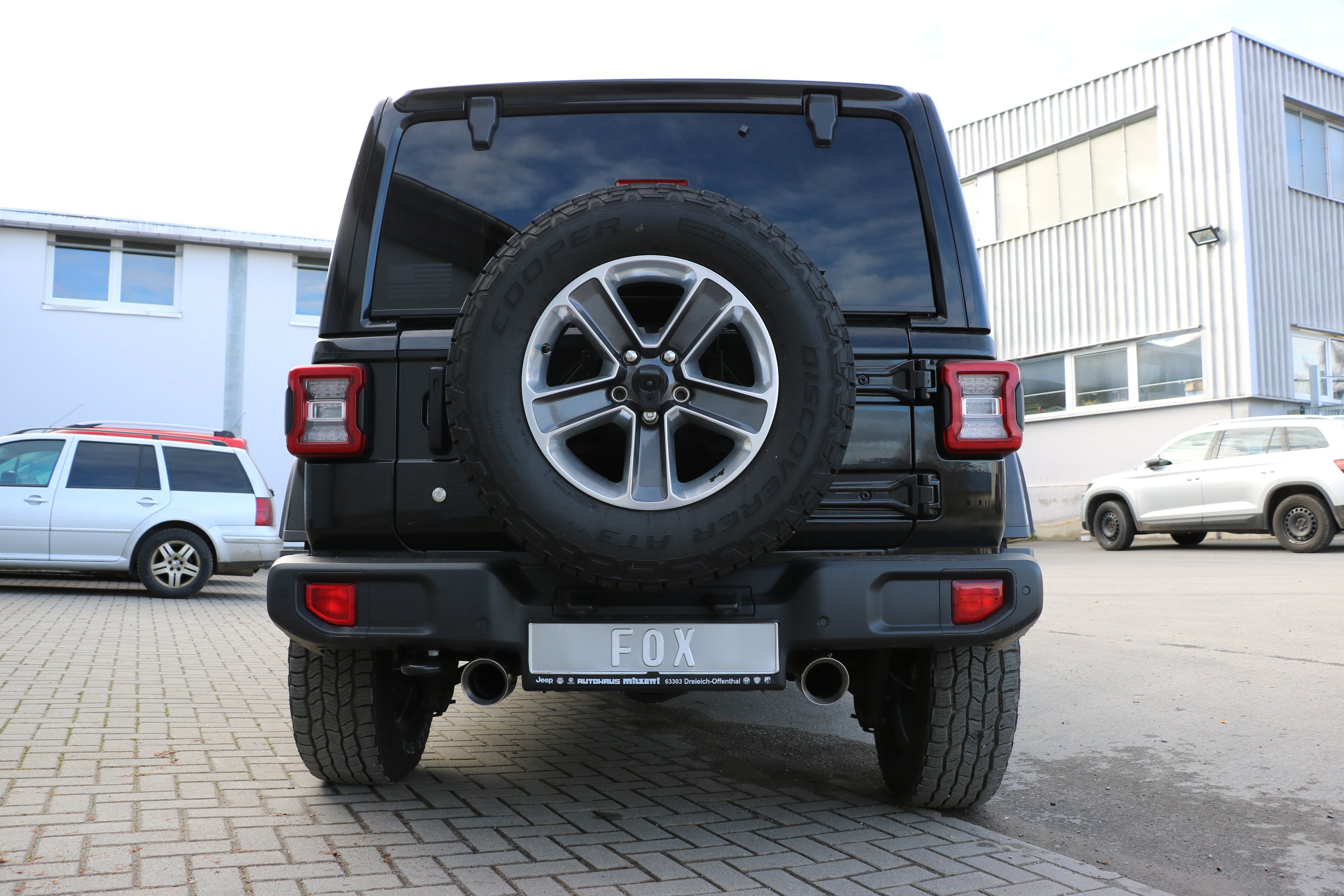 Fox passend für Jeep Wrangler IV - JL Endschalldämpfer quer Ausgang rechts/links - 1x100 Typ 25 rechts/links