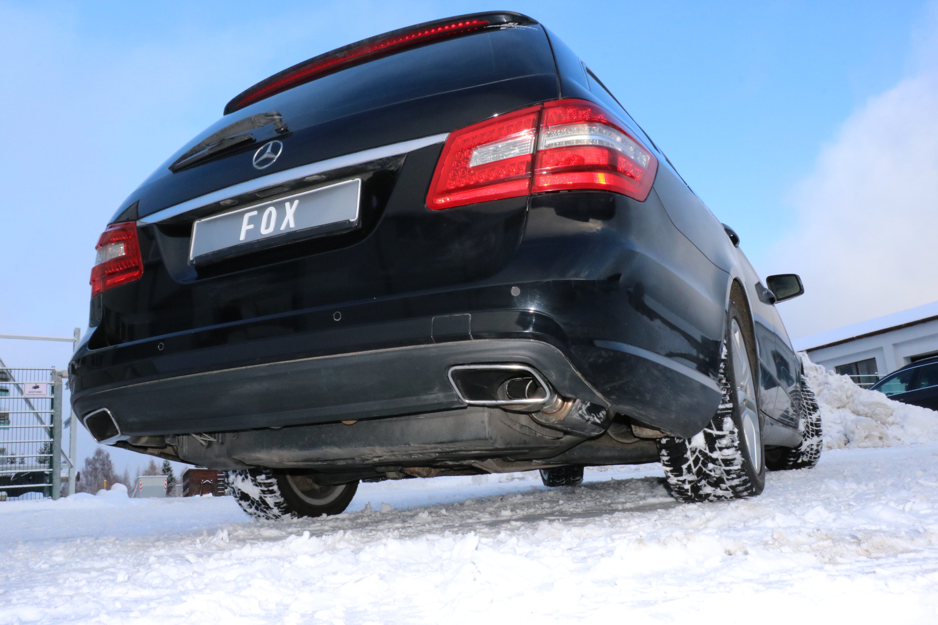 Fox passend fürMercedes E-Klasse 212 mit AMG Paket Endschalldämpfer rechts/links für Fahrzeuge mit originalen Endrohrblenden - Austritt im originalen Endrohr