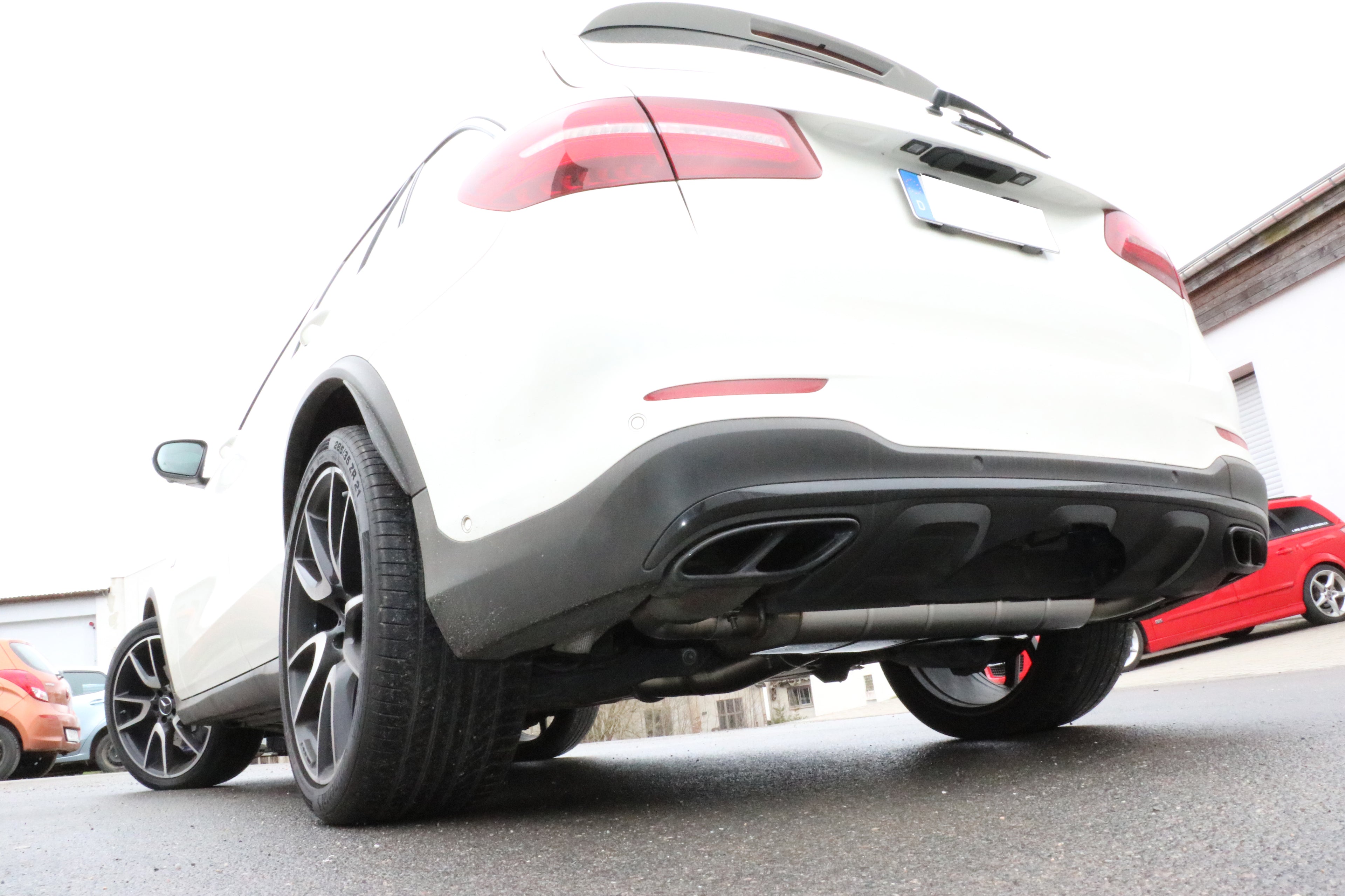 Fox passend fürMercedes GLC X253 Endschalldämpfer quer Ausgang rechts/links - Ausgang der Endrohre in den originalen Endrohren