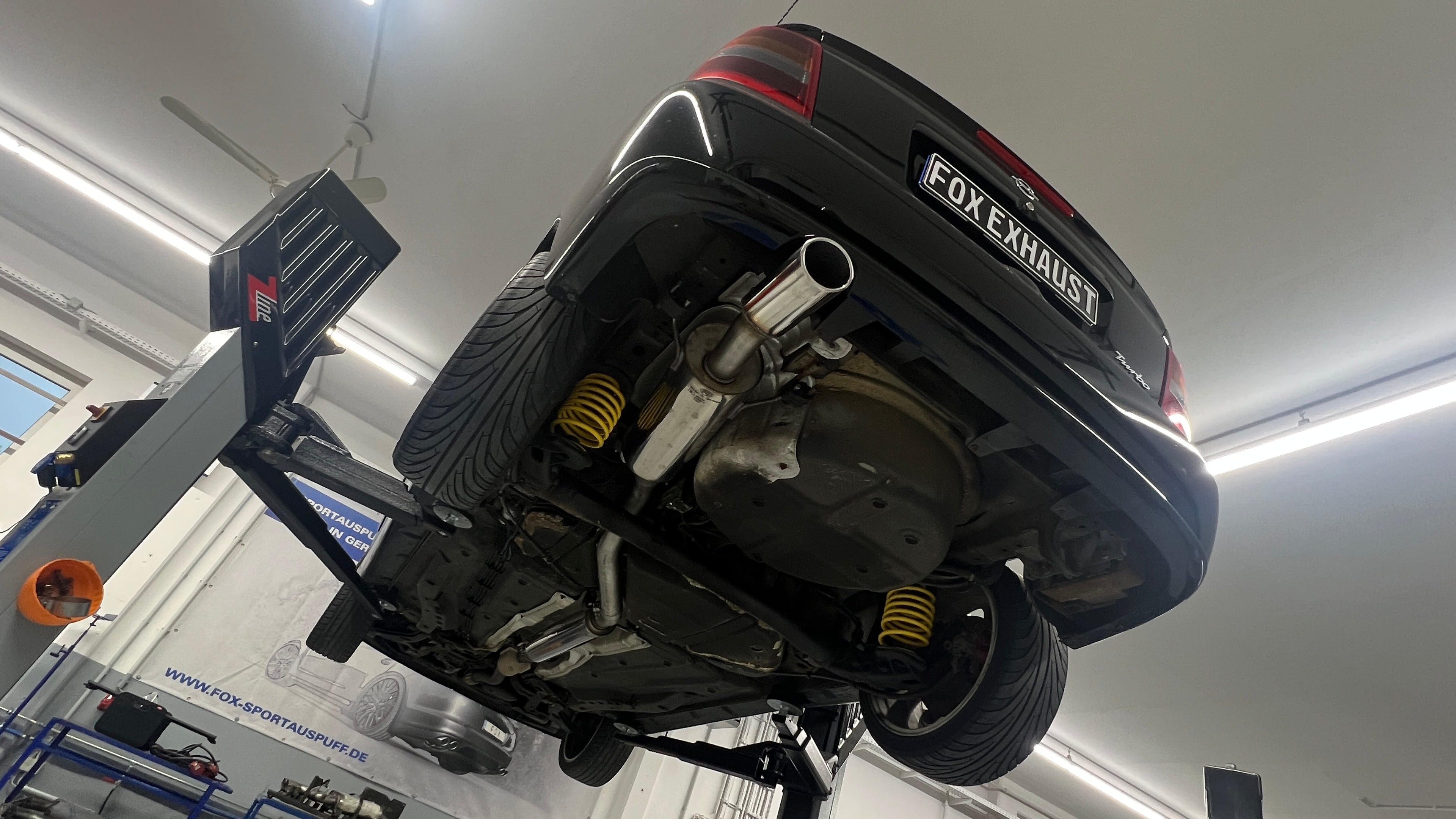 Fox passend für Opel Astra G Coupe Turbo Endschalldämpfer einflutig Ø70mm mit Vorschalldämpfer - 115x85 Typ 32