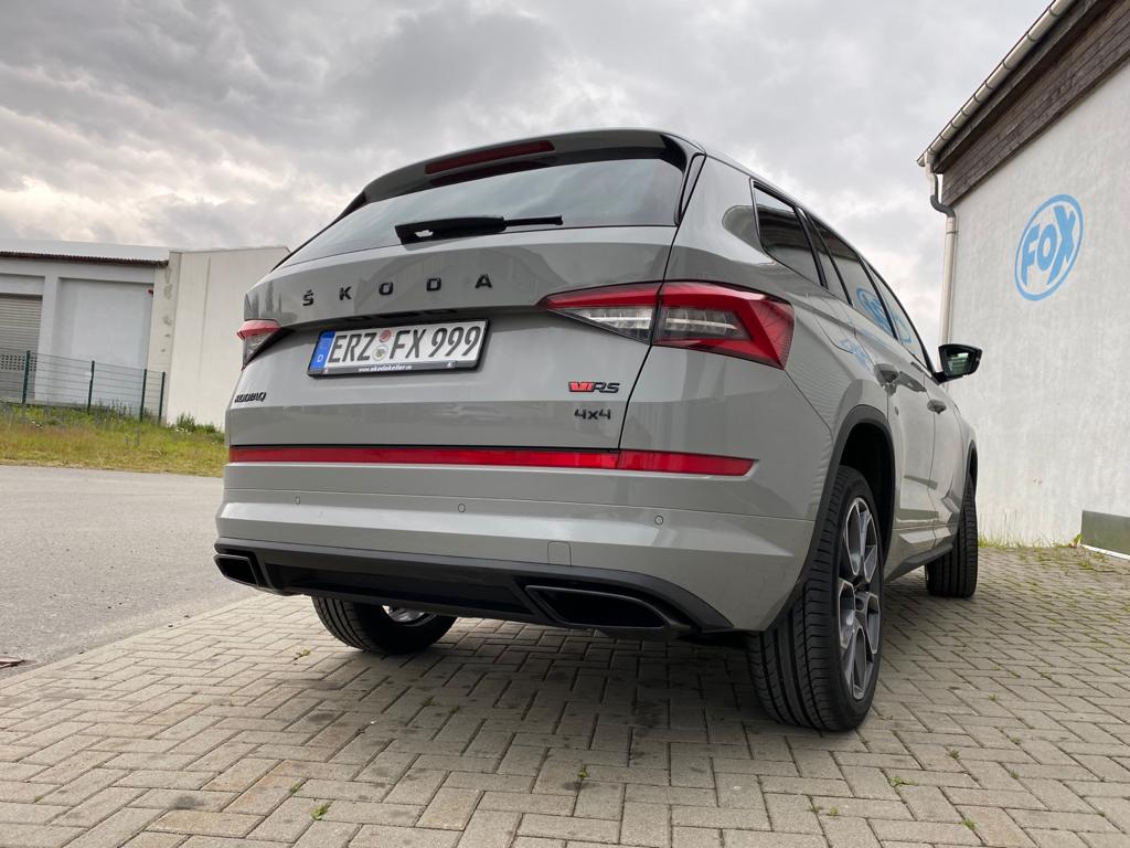 Fox passend für Skoda Kodiaq RS Schwarz emallieren der originalen Endrohre - 1 Satz - Sie senden uns Ihre originalen Endrohre und wir emallieren diese in der Farbe Schwarz