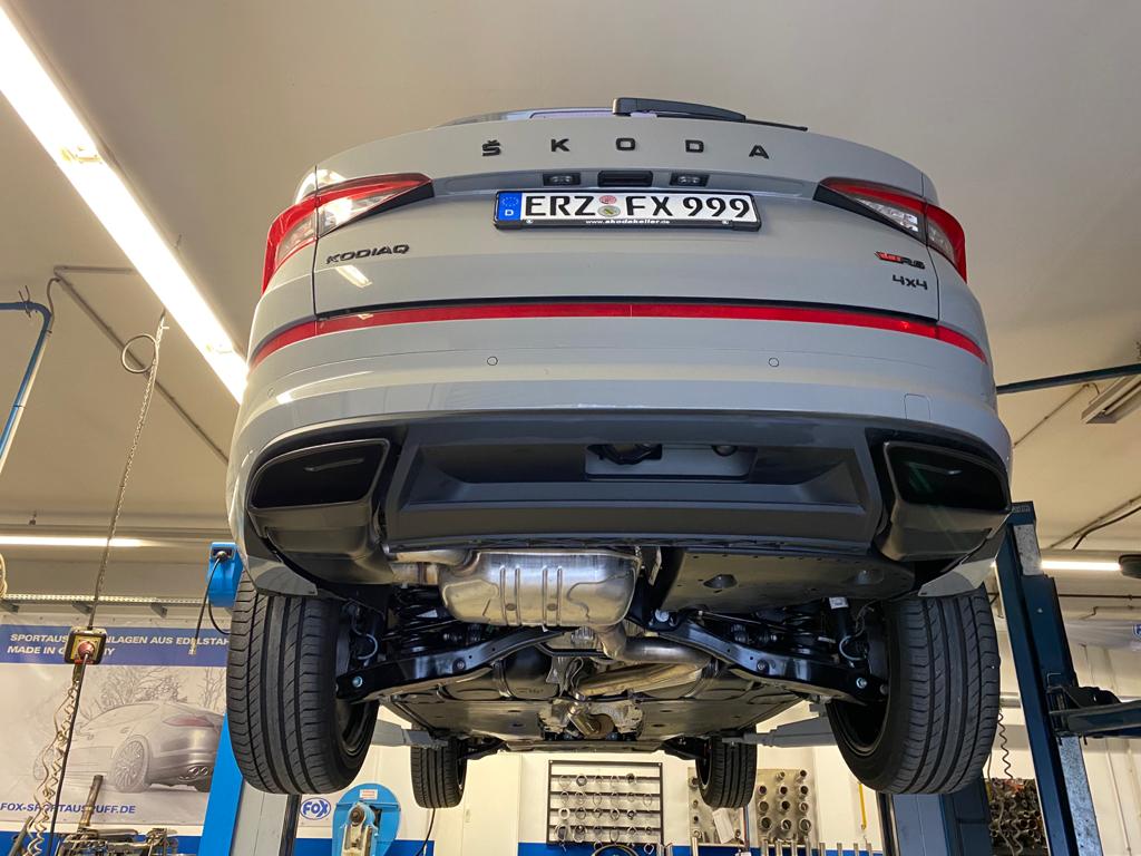 Fox passend fürSkoda Kodiaq RS Schwarz emallieren der originalen Endrohre - 1 Satz - Sie senden uns Ihre originalen Endrohre und wir emallieren diese in der Farbe Schwarz
