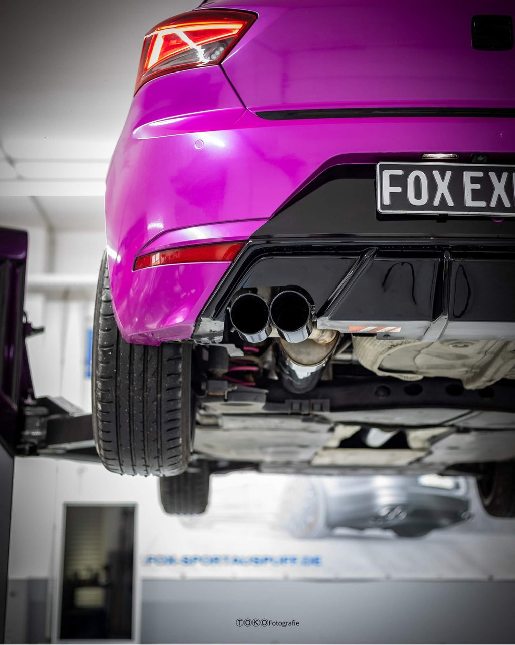 Fox passend für Seat Ibiza V - KJ Endschalldämpfer mit Abgasklappe Ausgang rechts/links - 2x76 Typ 25 rechts/links mit schwarzen Endrohren