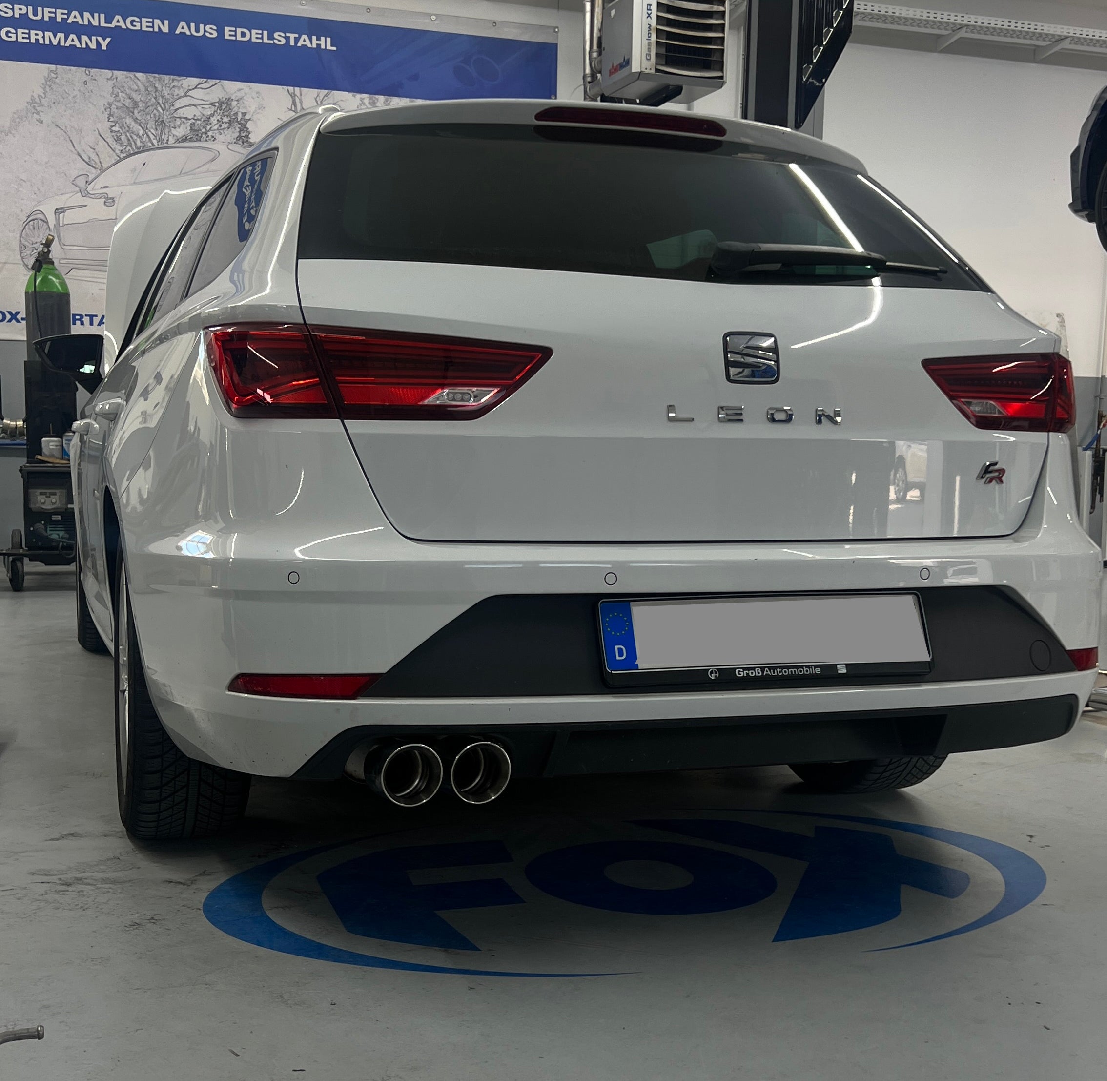 Fox passend fürSeat Leon 5F ST - Starre Hinterachse Endschalldämpfer - 2x90 Typ 25