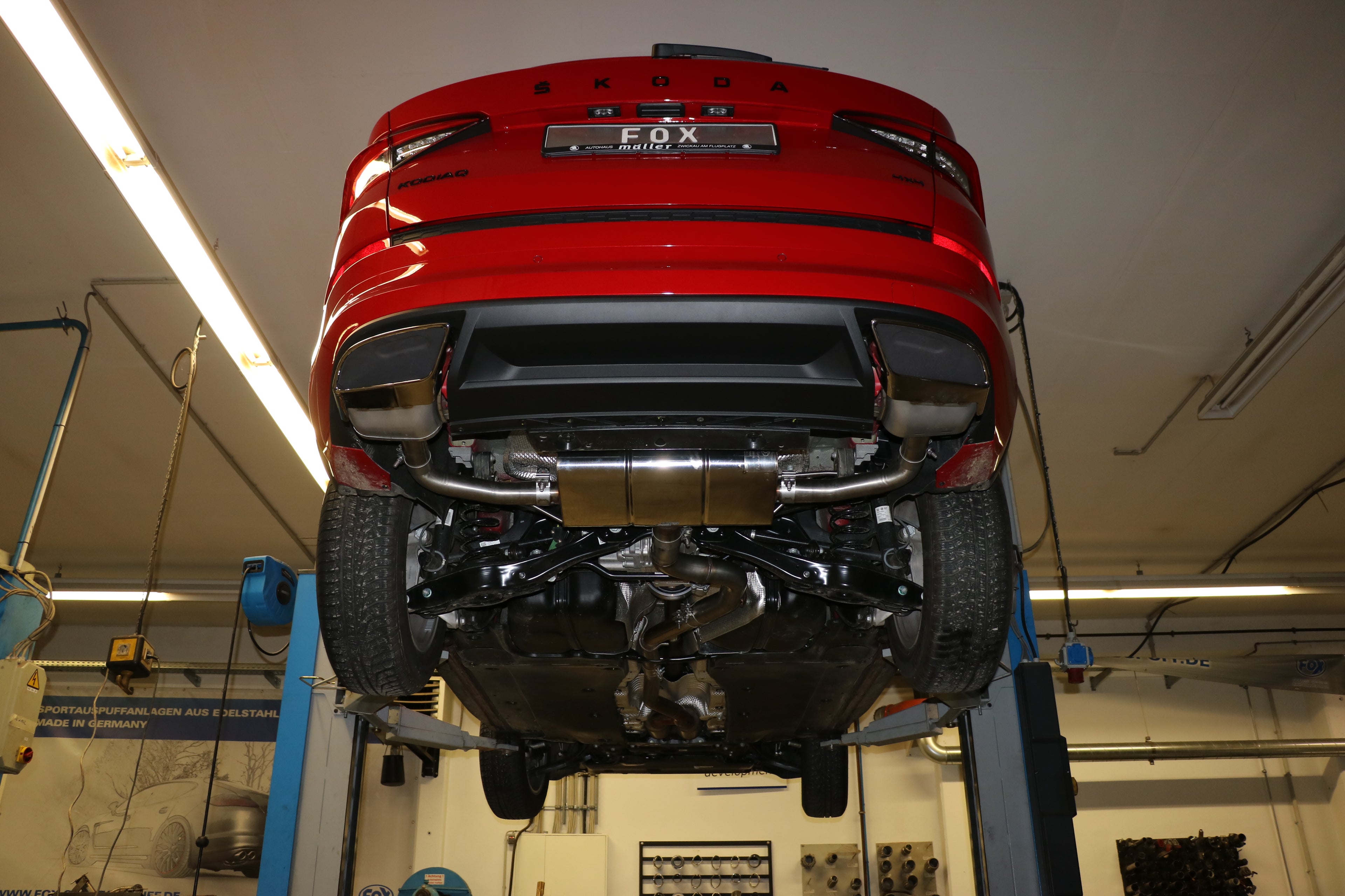 Fox passend fürSkoda Kodiaq 4x4 mit RS-Optik Endschalldämpfer Ausgang rechts/links