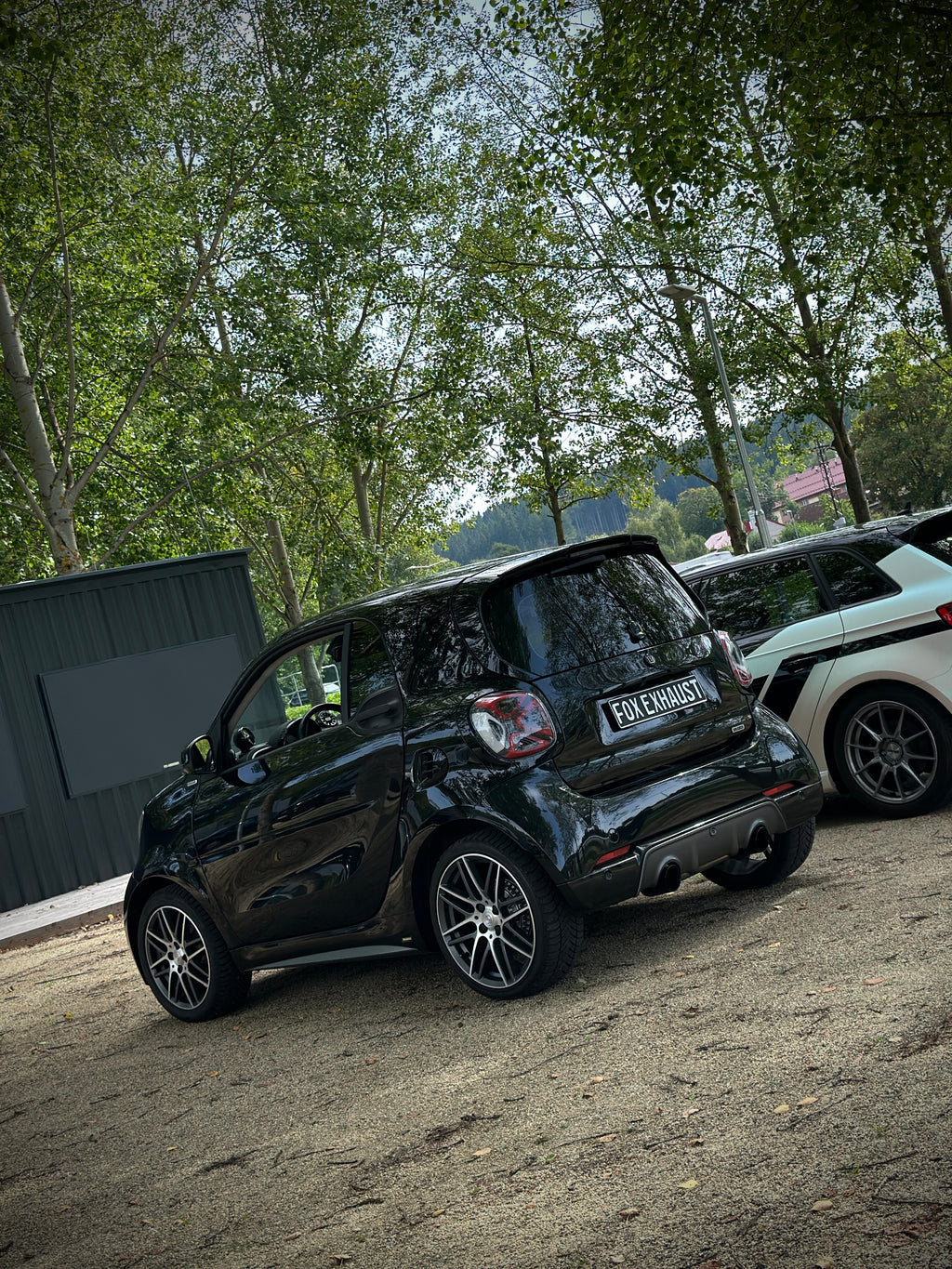 Fox passend für Smart Fortwo 453 Coupe & Cabrio Endschalldämpfer quer Ausgang rechts/links inkl. Flexstück - 1x90 Typ 25 rechts/links schwarz