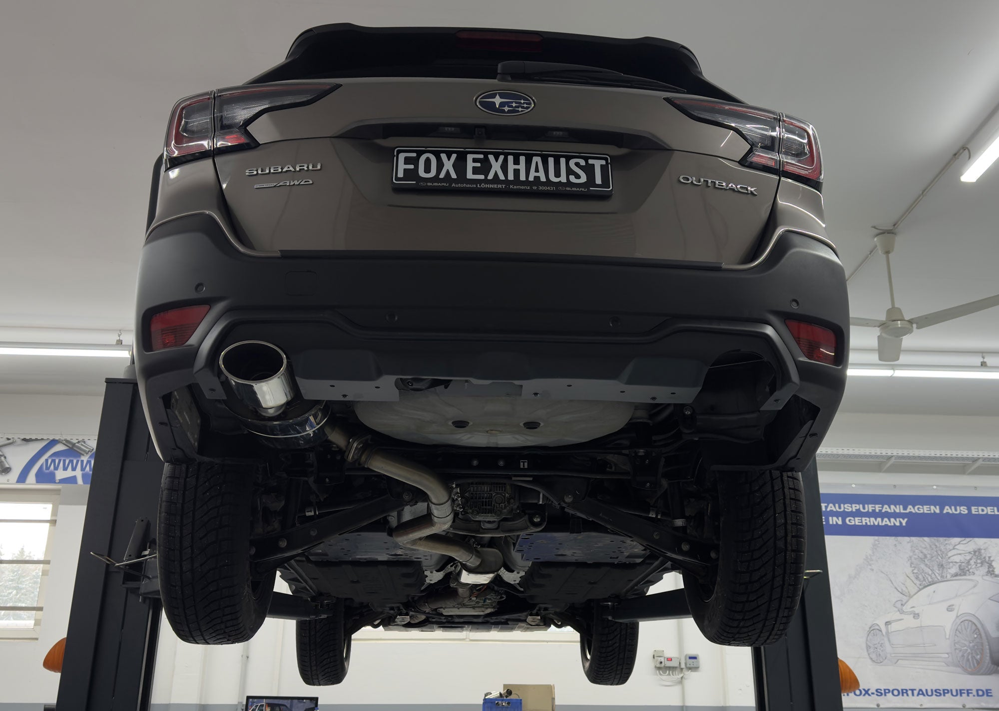 Fox passend fürSubaru Outback BT Auspuffanlage bestehend aus End- und Vorschalldämpfer - Endrohr 140x90 Typ 44