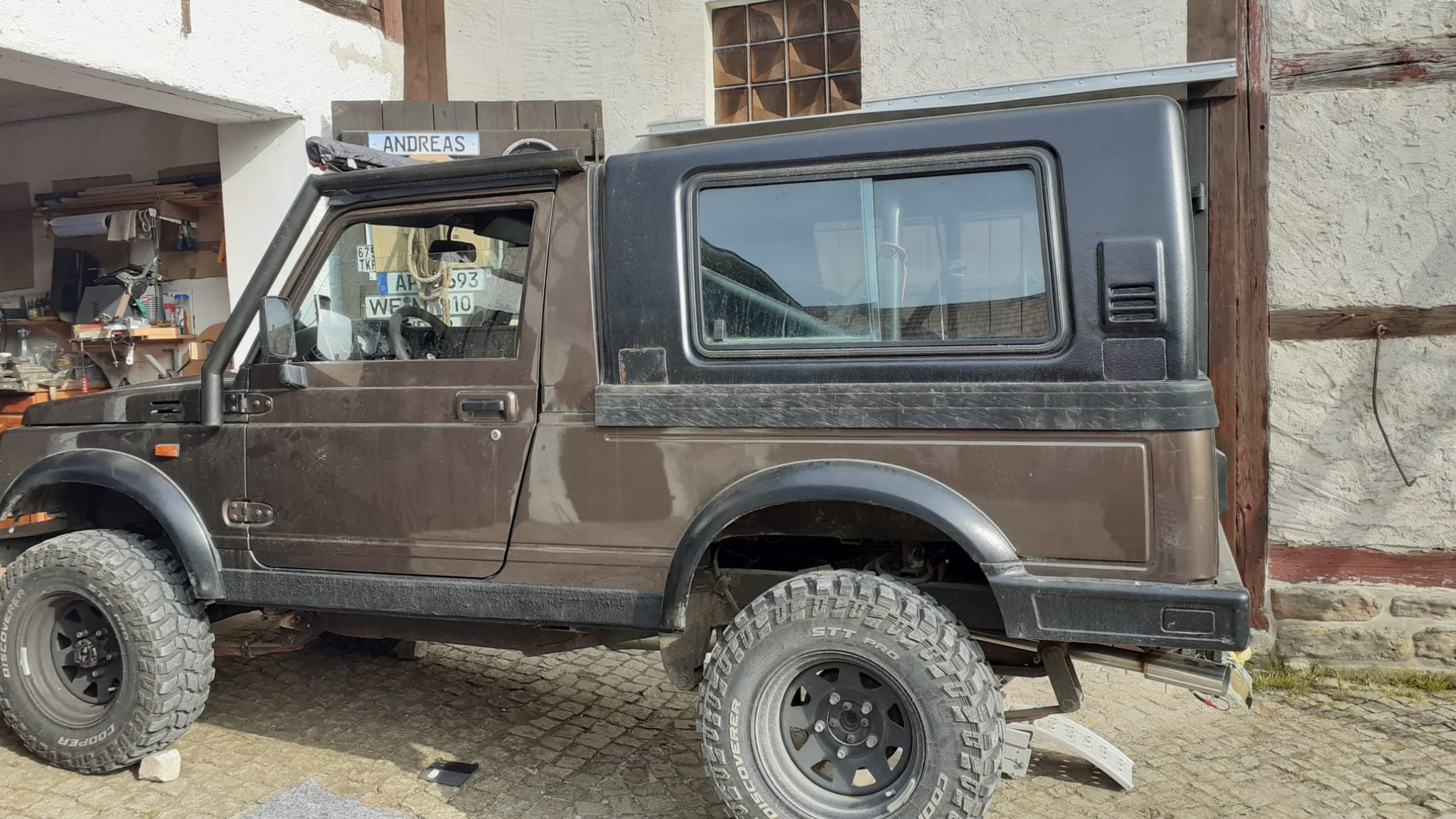 Fox passend für Suzuki Samurai Santana - 4 Sitzer (lang) Halbanlage ab Kat - 1x63 Typ 10