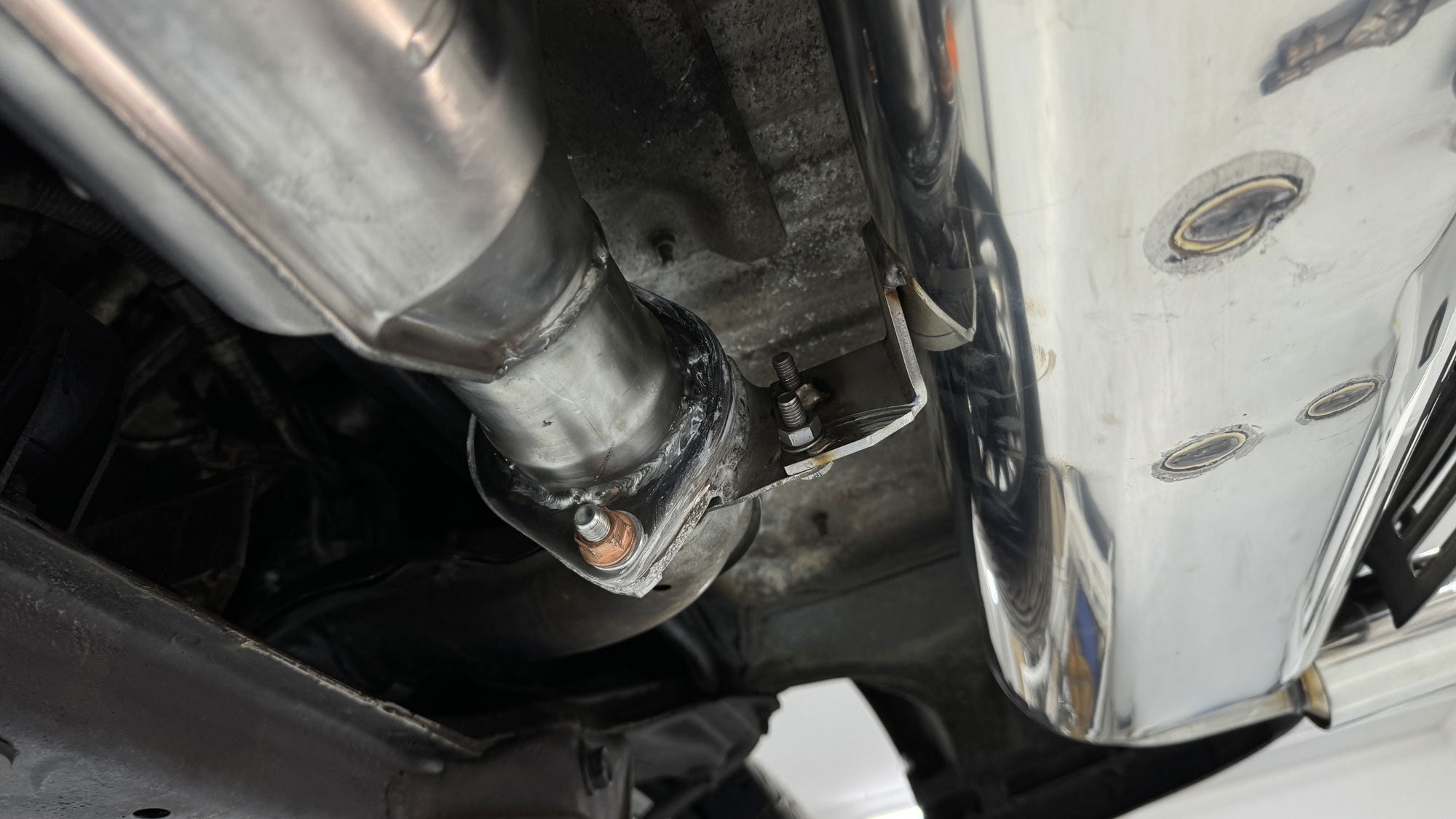 Fox passend fürToyota MR2 Typ W2 Endschalldämpfer quer Ausgang rechts/links - 1x90 Typ 25 rechts/links